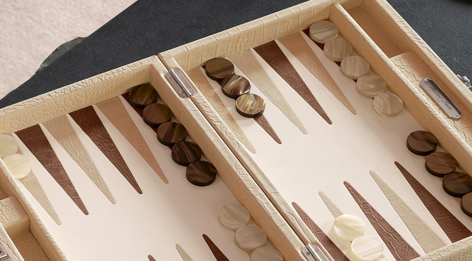 Backgammon Impression Alligator