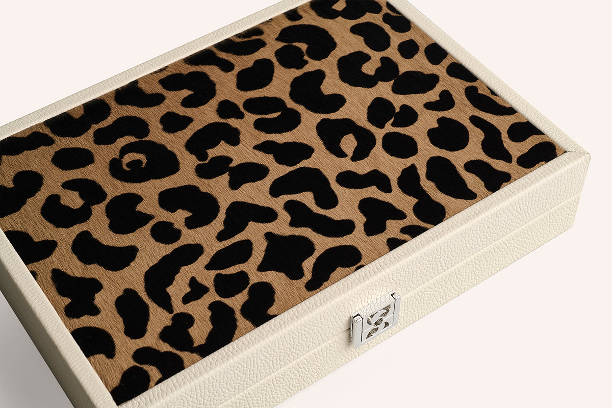 #Color_Ivoire léopard